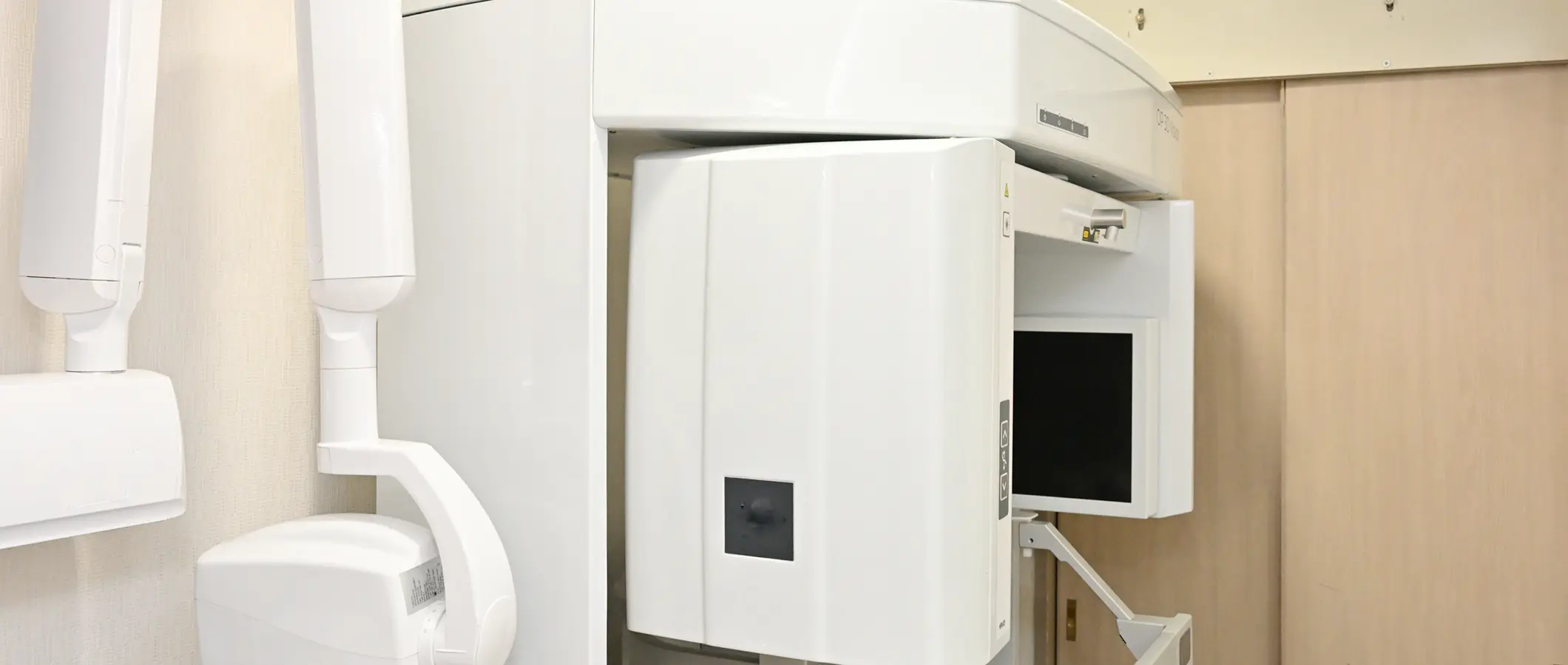 「CBCT、口腔内スキャナーなど」デジタル矯正による精密な治療